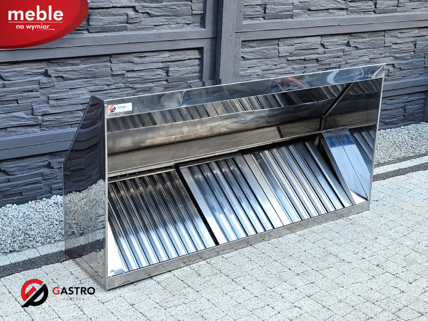 Okap gastronomiczny przyścienny, skośny - 1600x400x800