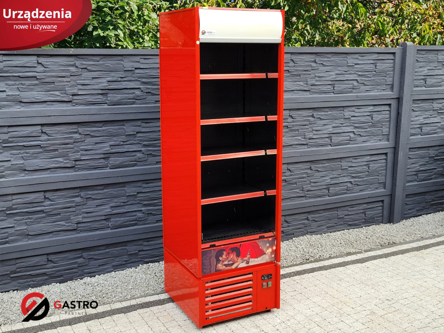 Regał chłodniczy na napoje - Szafa chłodnicza sklepowa 620x650x2070