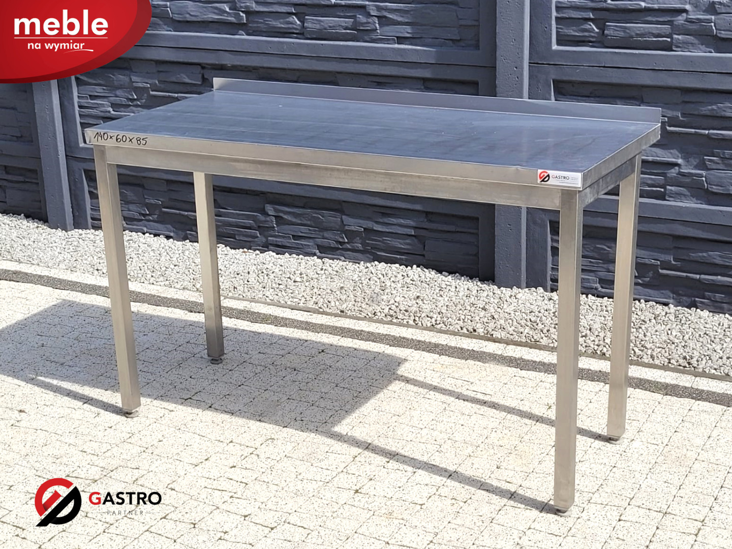 Stół gastronomiczny ze stali nierdzewnej 1400x600x850