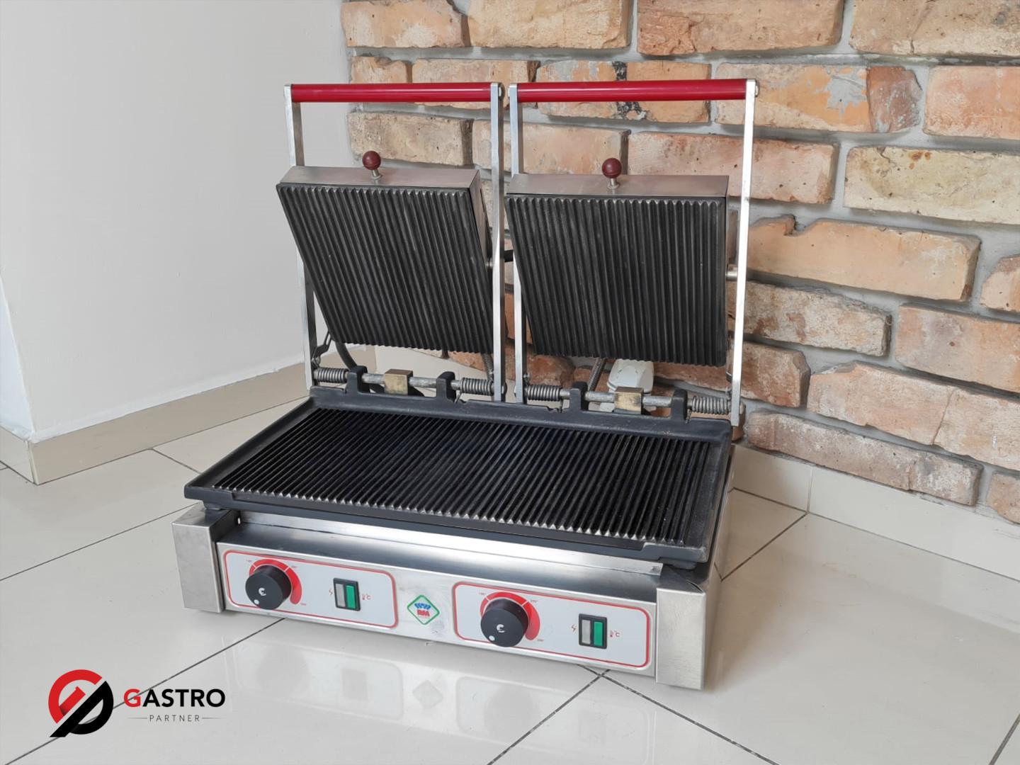 Profesjonalny grill kontaktowy podwójny firmy RM Gastro