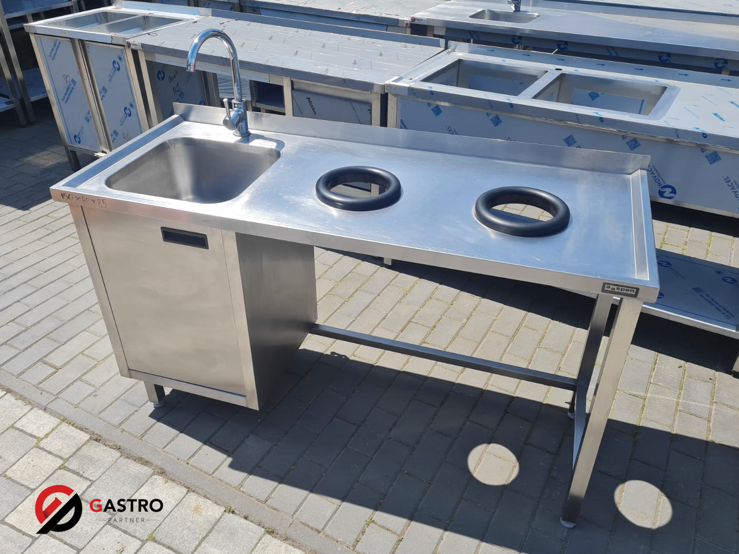 Zlew gastronomiczny z szafką i otworem na odpady 1500x600x850 mm