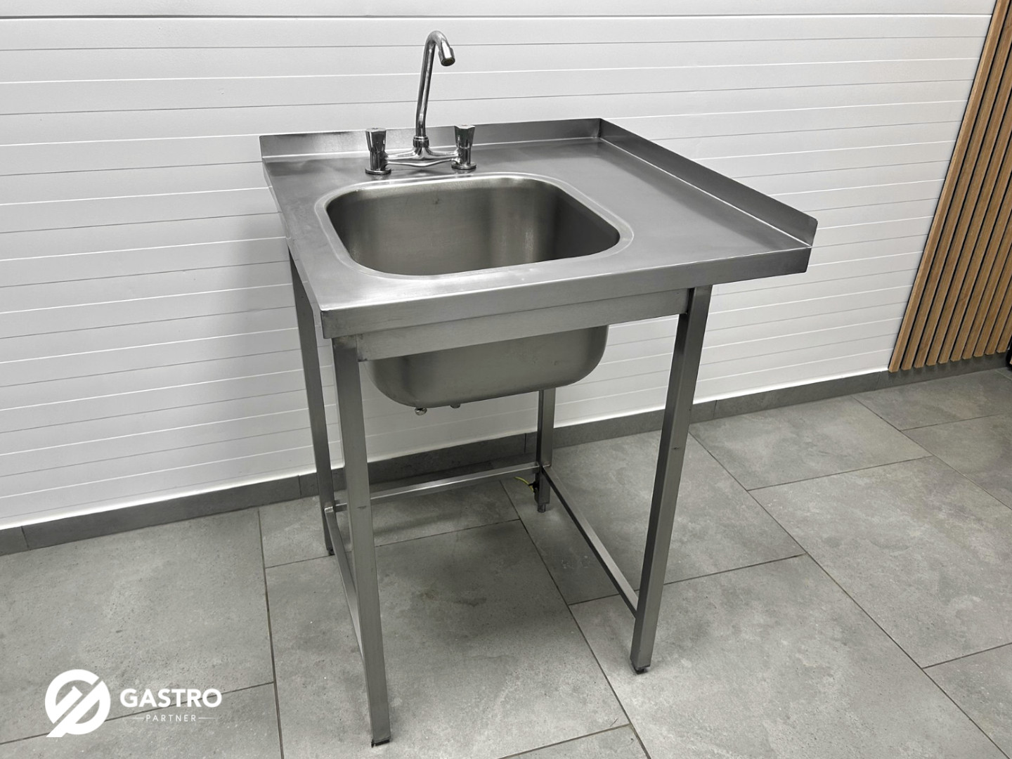 Zlew gastronomiczny narożny 70x70x85 cm - bateria gratis