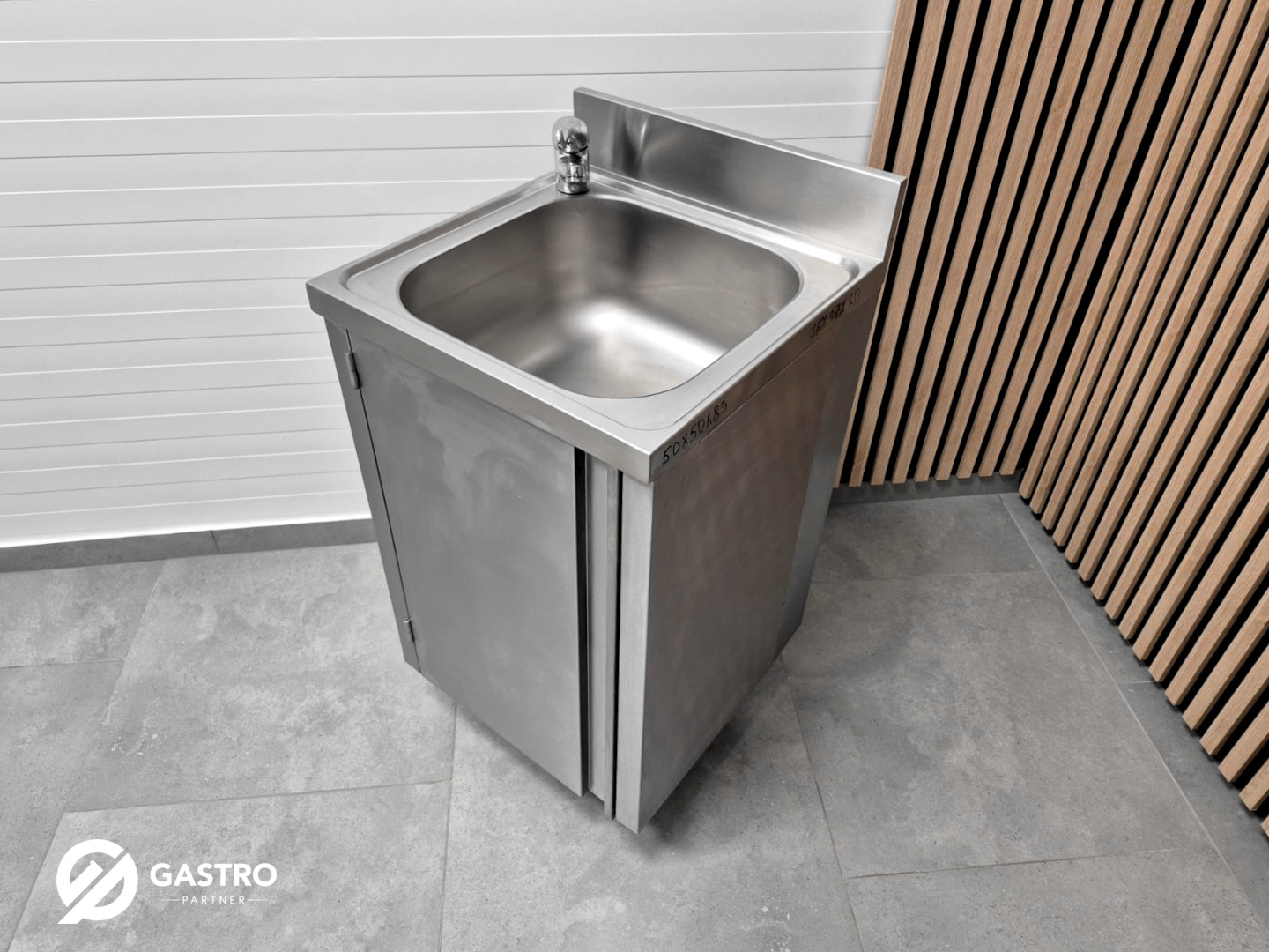 Szafka gastronomiczna z zlewem ze stali nierdzewnej 50x50x85cm - obrazek 2