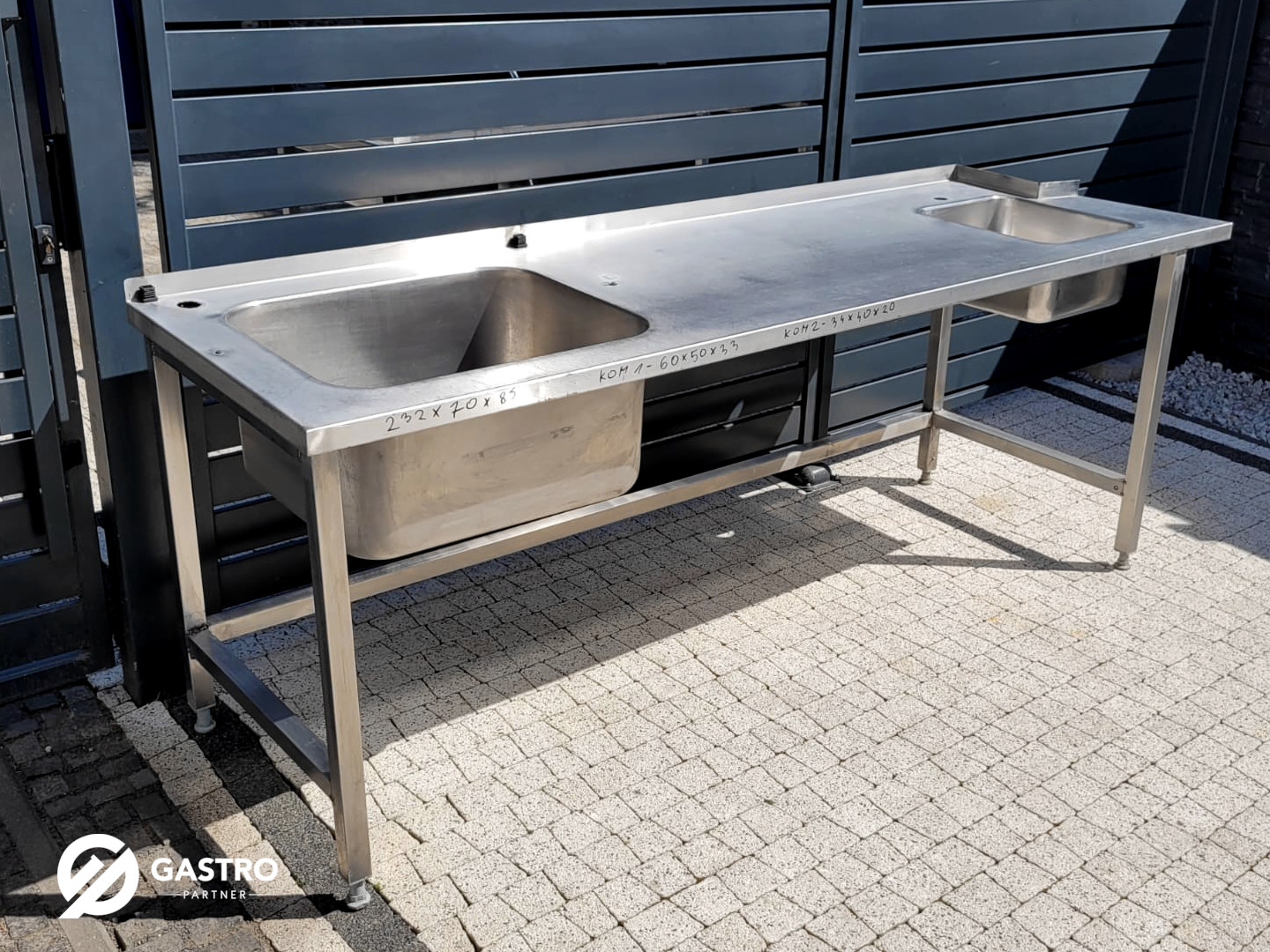 Zlew gastronomiczny 2-komorowy 232x70x85 cm - obrazek 2