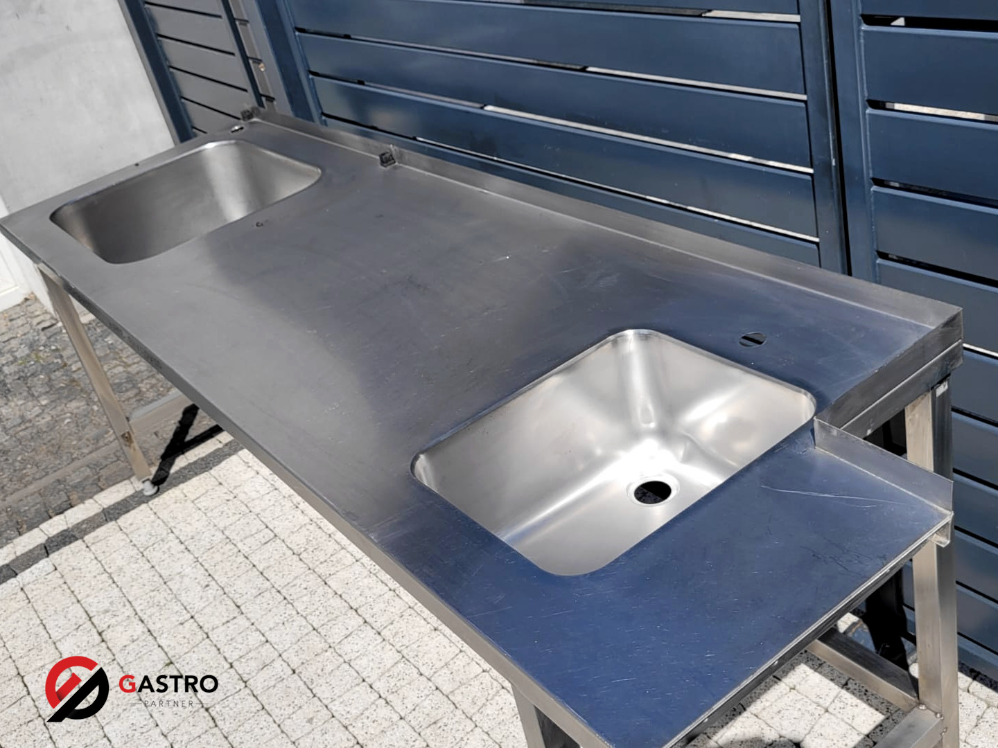 Zlew gastronomiczny 2-komorowy 232x70x85 cm - obrazek 3