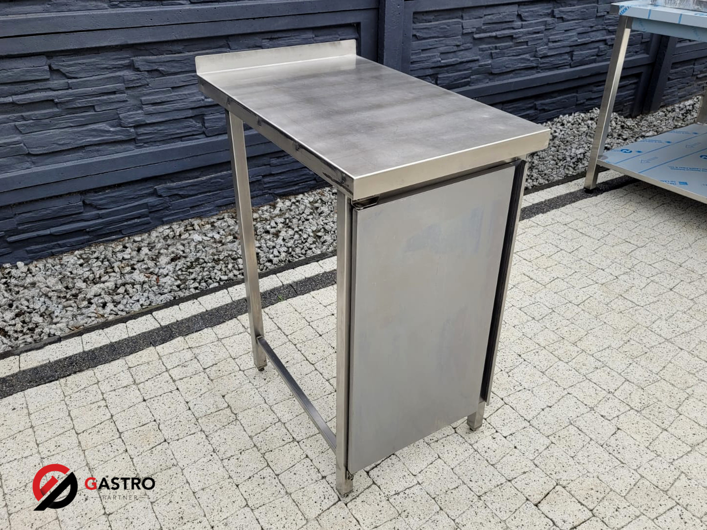 Szafka gastronomiczna ze stali nierdzewnej 45x70x85 cm - obrazek 2